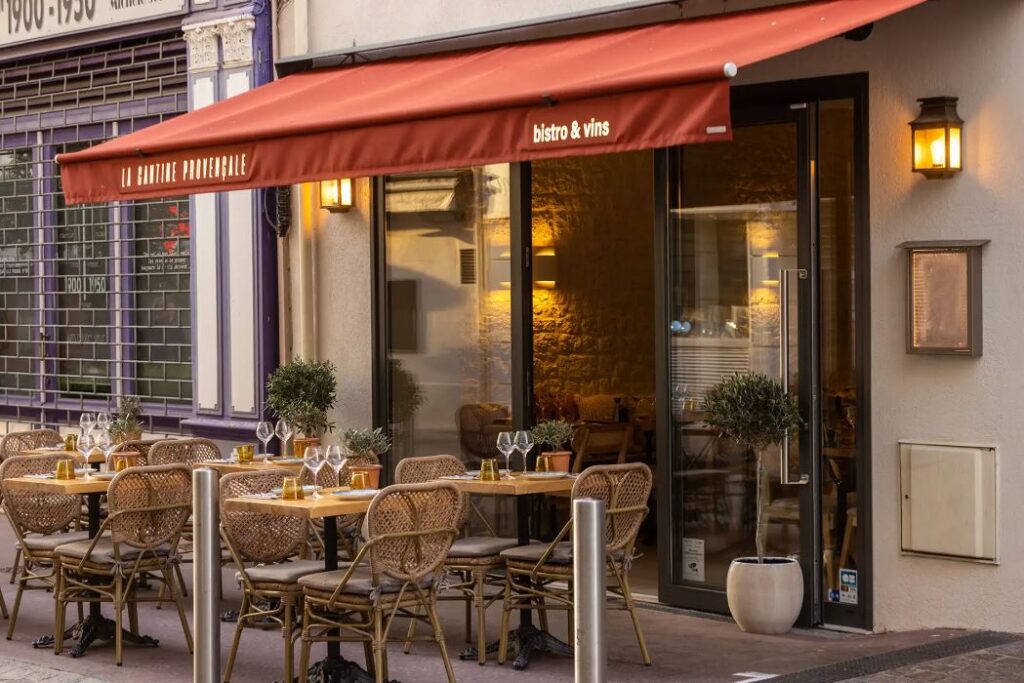 カンヌで人気のレストランLa Cantine Provençale